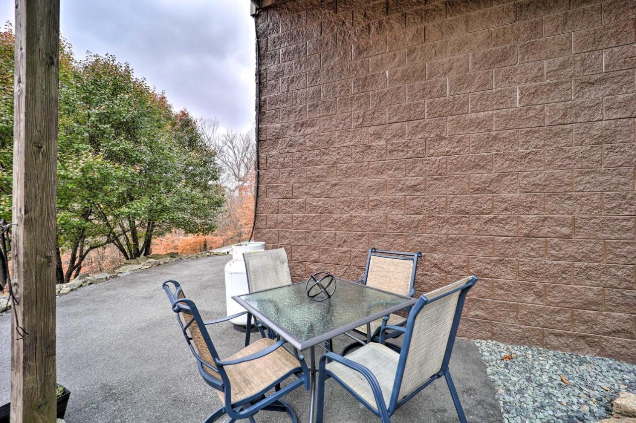 Cozy Getaway - Steps To Beech Mountain Resort! Exterior photo